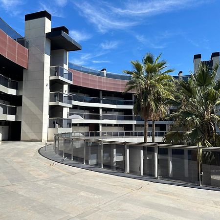 Tecnocordoba Aparcamiento Privado Gratuito Y Piscinaアパートメント エクステリア 写真