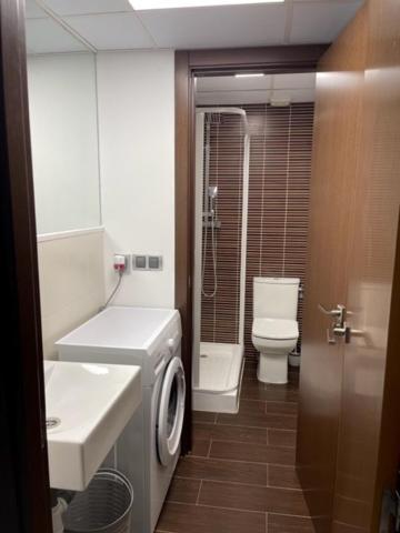 Tecnocordoba Aparcamiento Privado Gratuito Y Piscinaアパートメント エクステリア 写真