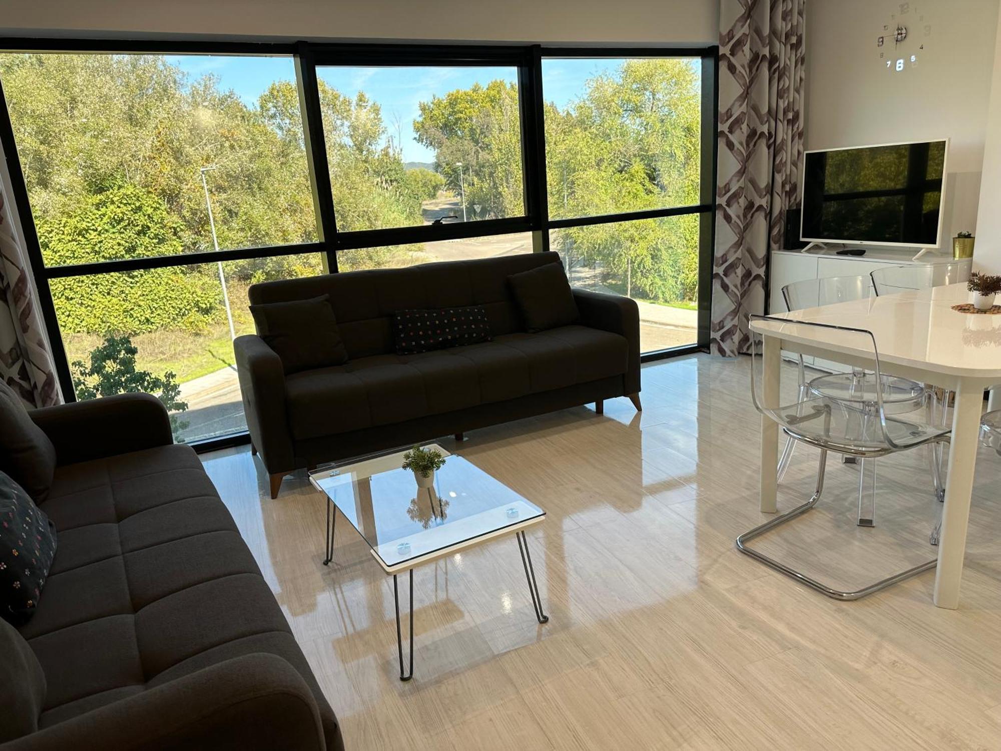Tecnocordoba Aparcamiento Privado Gratuito Y Piscinaアパートメント エクステリア 写真