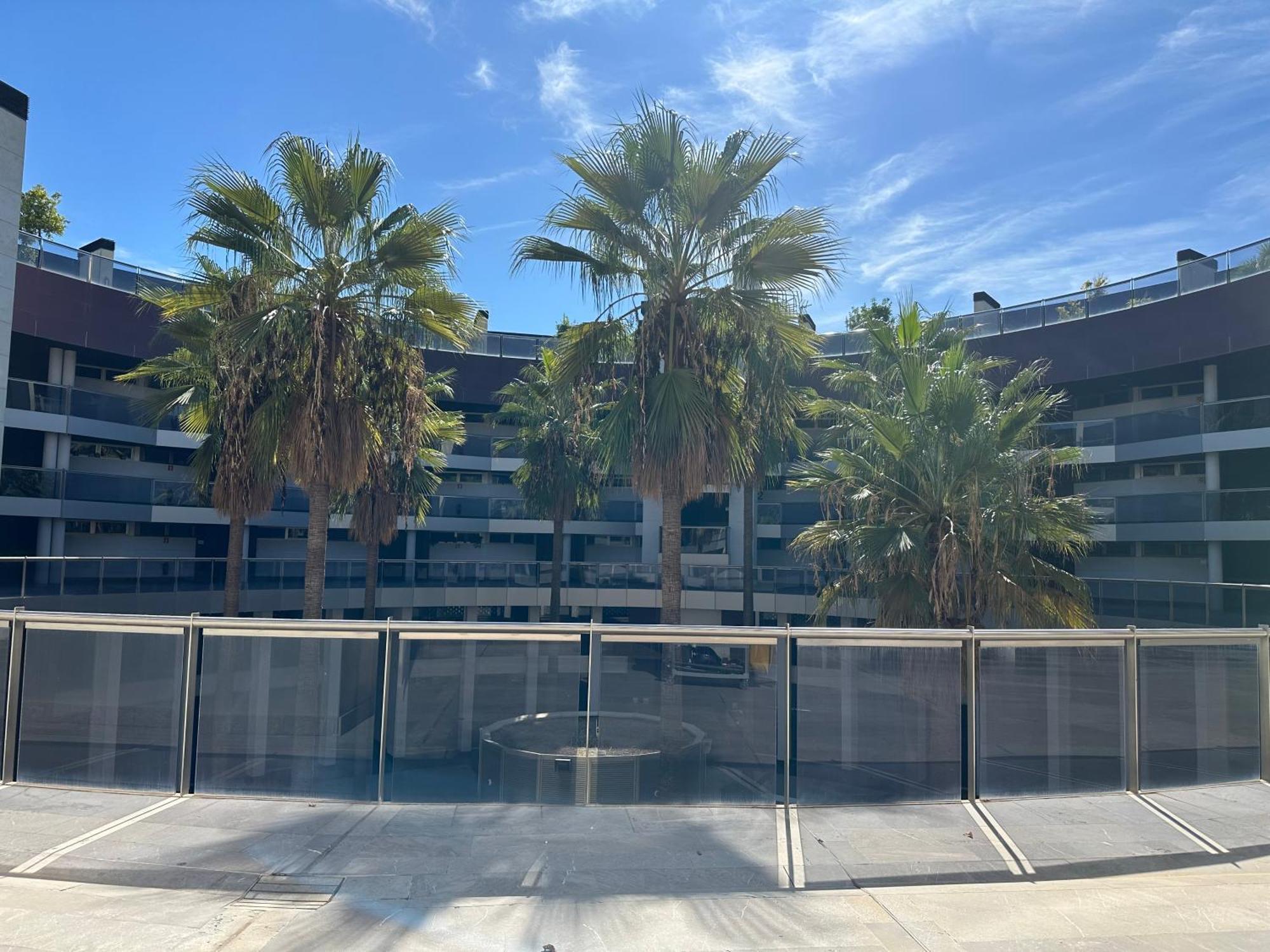 Tecnocordoba Aparcamiento Privado Gratuito Y Piscinaアパートメント エクステリア 写真
